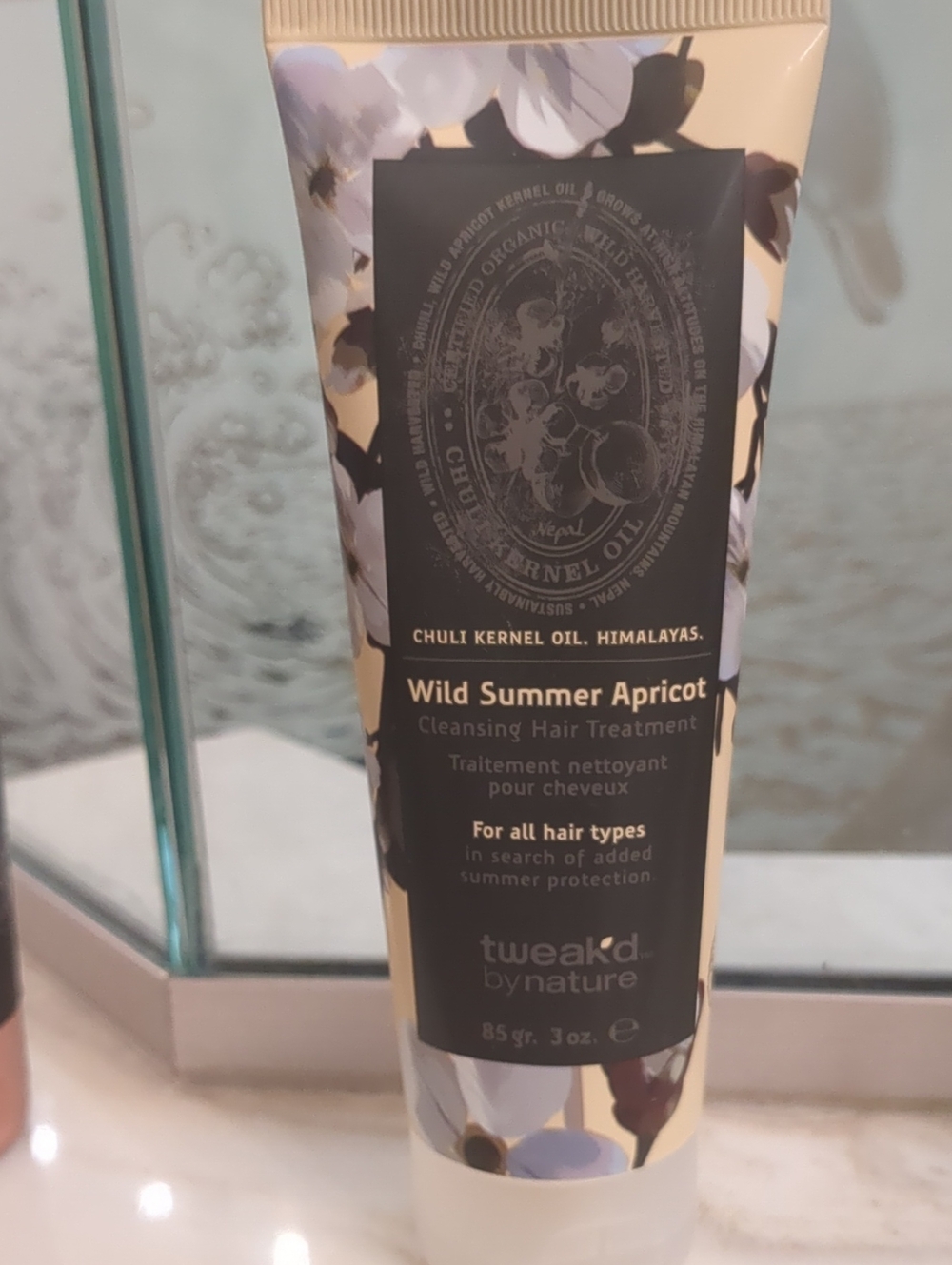 Cleansing Hair Treatment - Picture 3 of 5